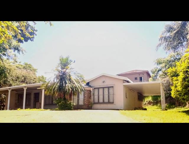 4 BEDROOM HOUSE FOR SALE IN THE WOLDS